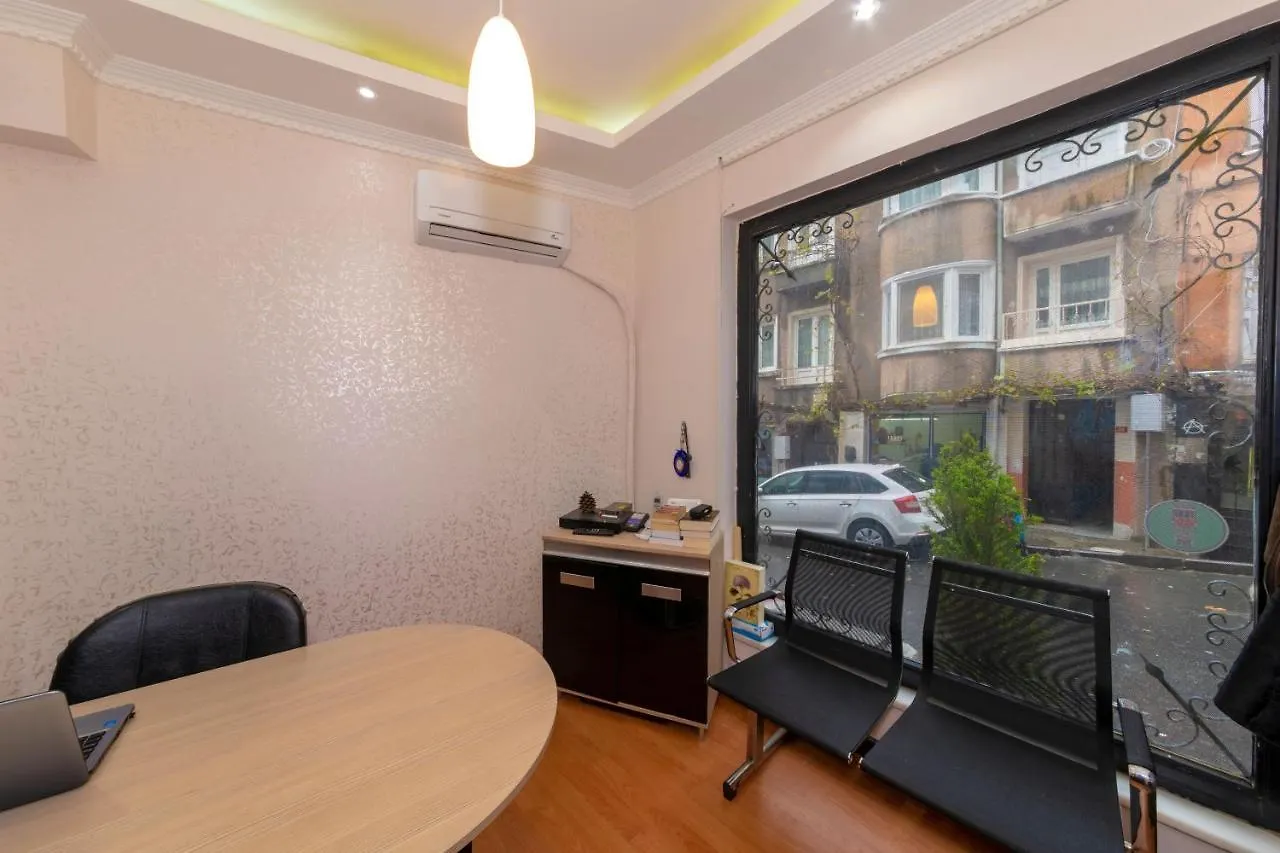 Taksim City Suites Istanbul 0*,